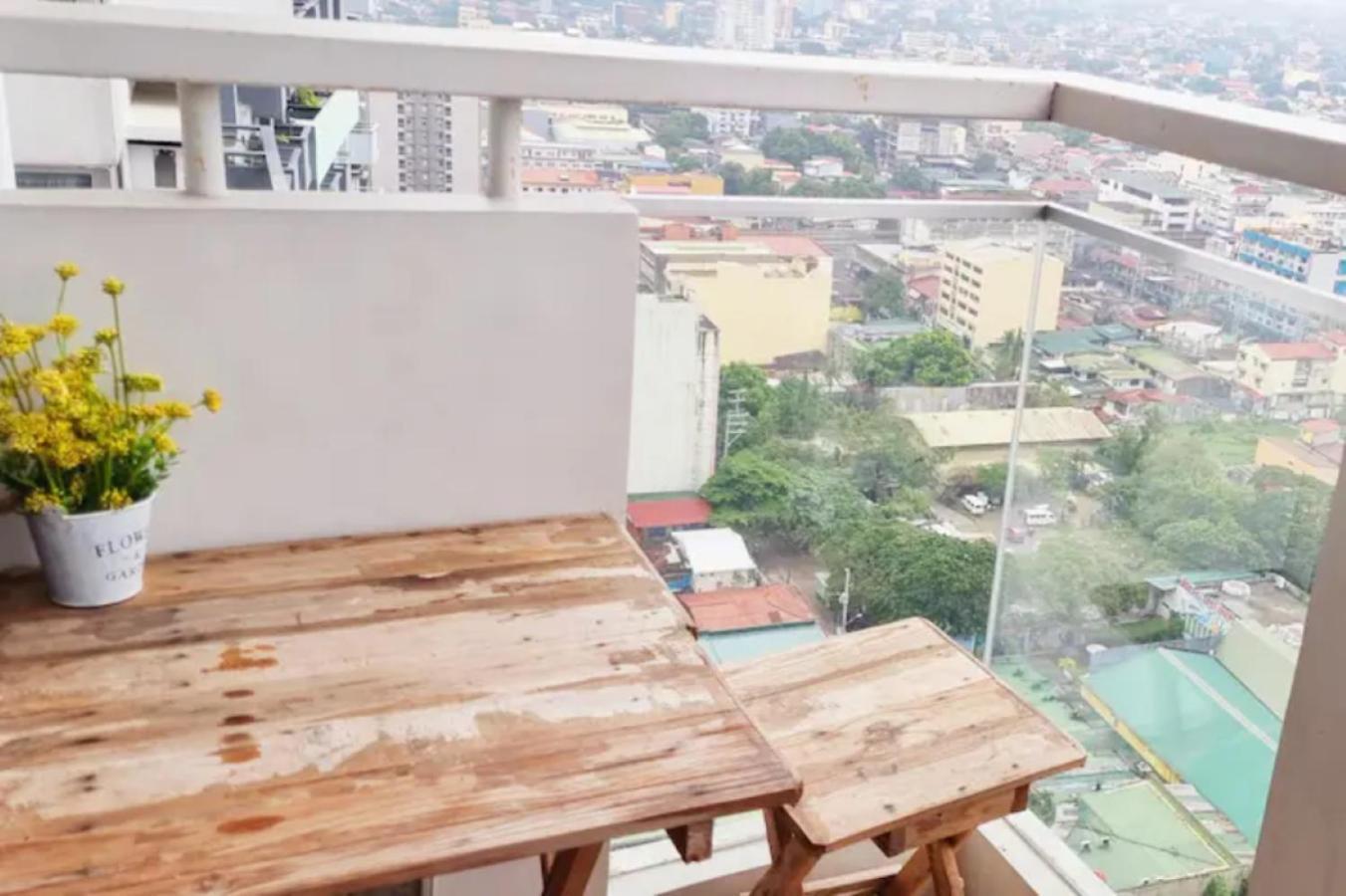 마닐라 Great View With Balcony In Araneta Center 아파트 외부 사진